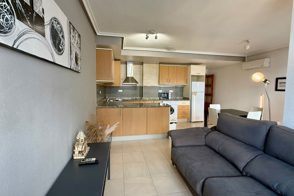 Apartment in Formentera de Segura - Image 2