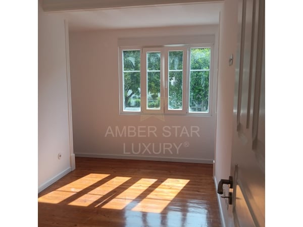 Apartment in Penha de Franca - view 1