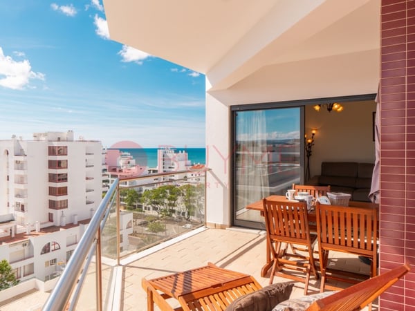 Apartment in Quarteira - view 1