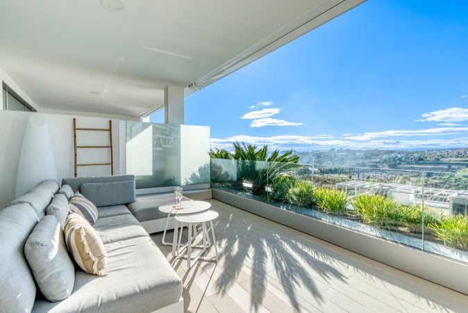 Apartment in Estepona - view 1