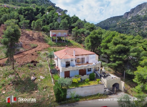 House in Nea Almyri - view 1