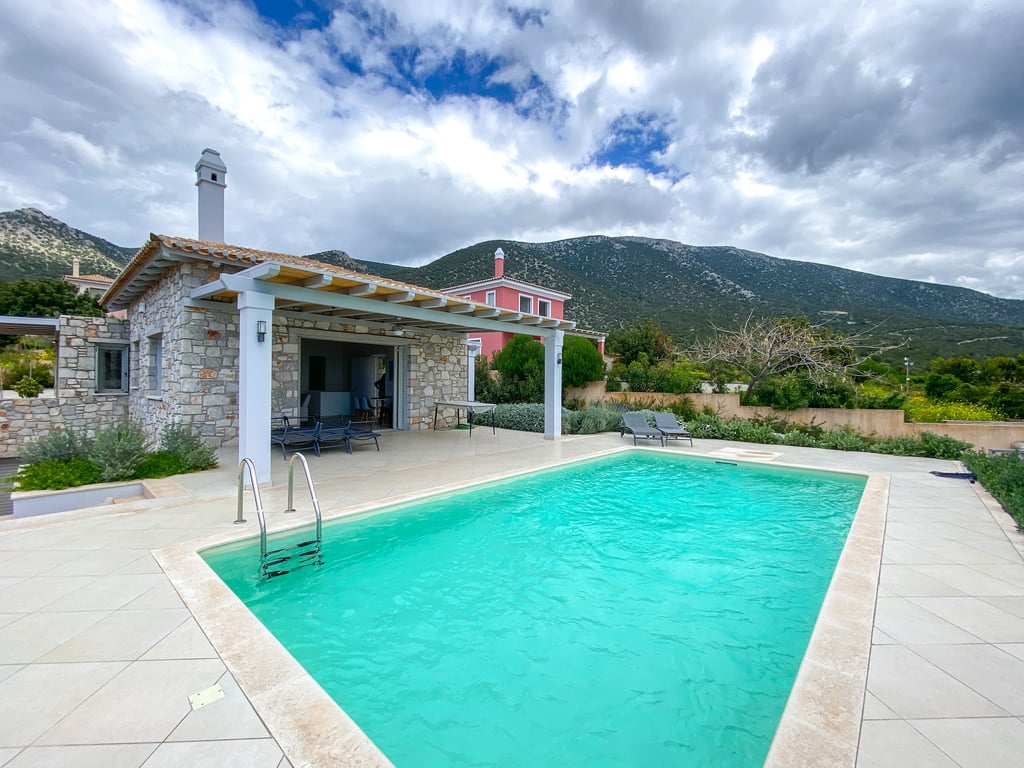 Villa in Salanti