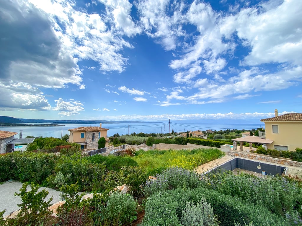 Villa in Salanti - Image 3