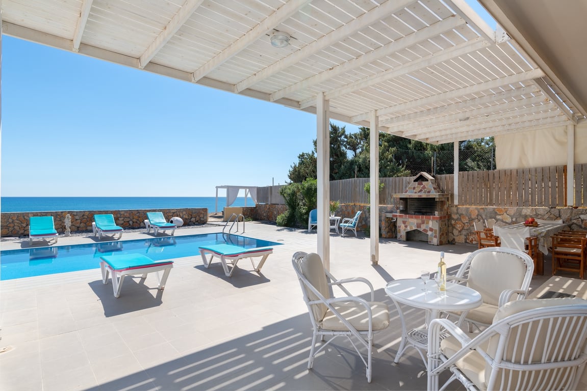 Villa in Lachania - Image 2
