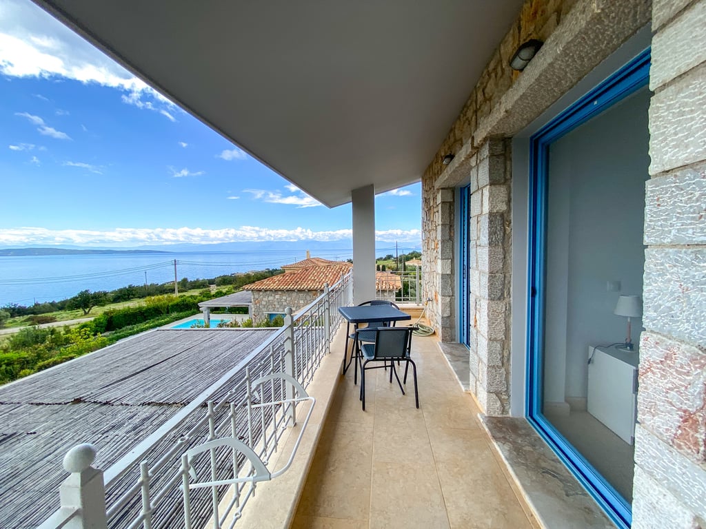 Villa in Salanti - Image 2