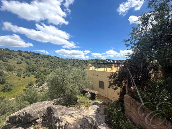 House in Riogordo - view 1