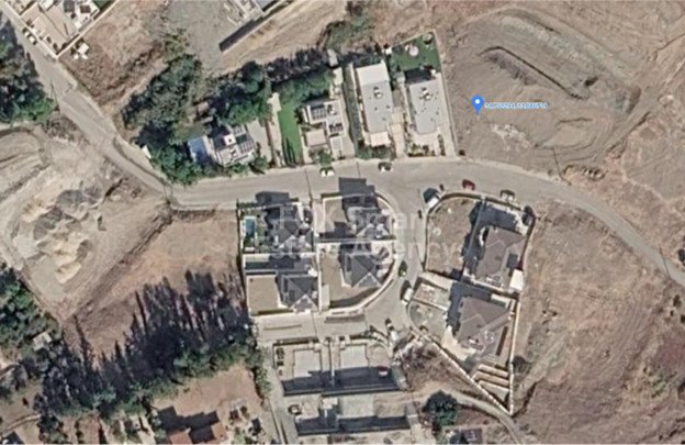 Land in Akrounta - view 1