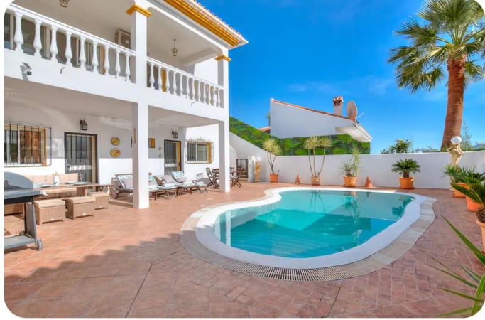 House in Monda - view 1