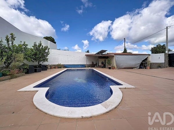 House in Loule - view 1