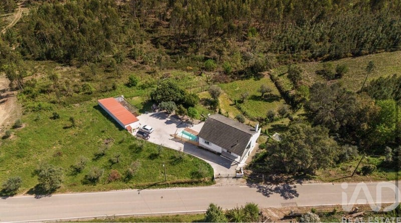 House in Graca - view 1