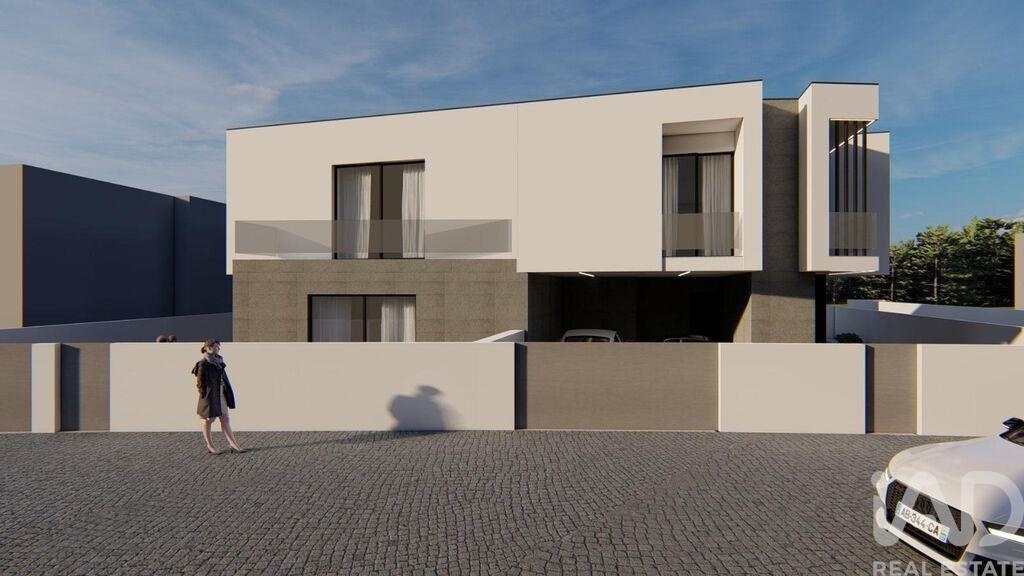 House in Esposende - Image 3