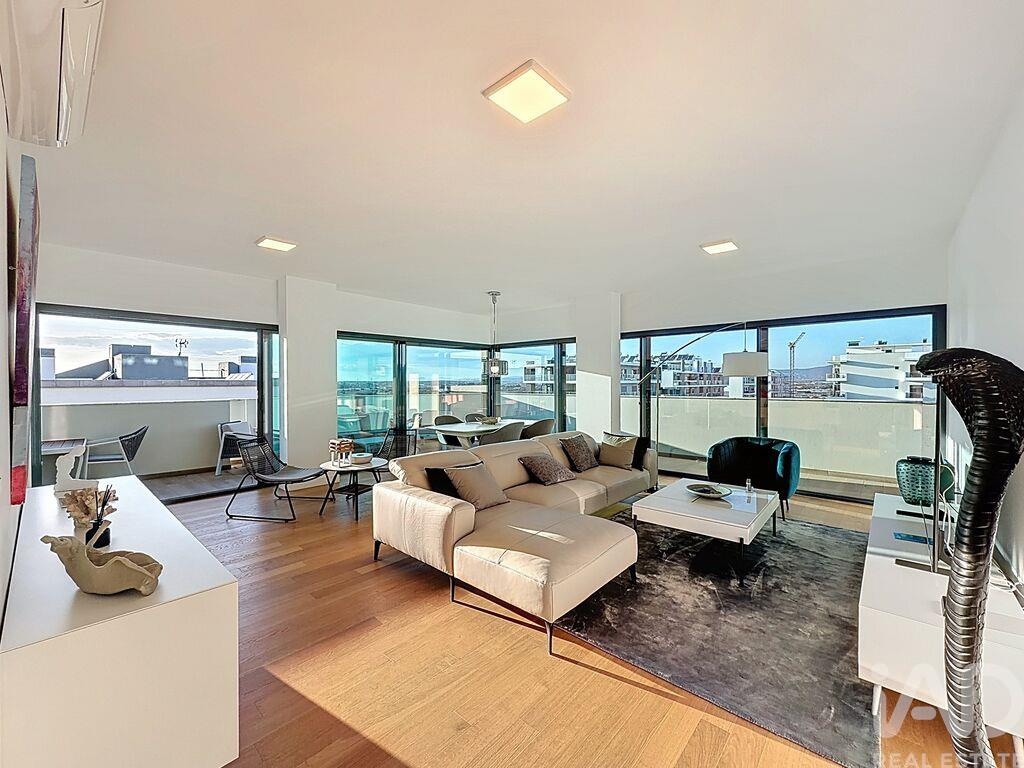 Apartment in Faro - Image 3