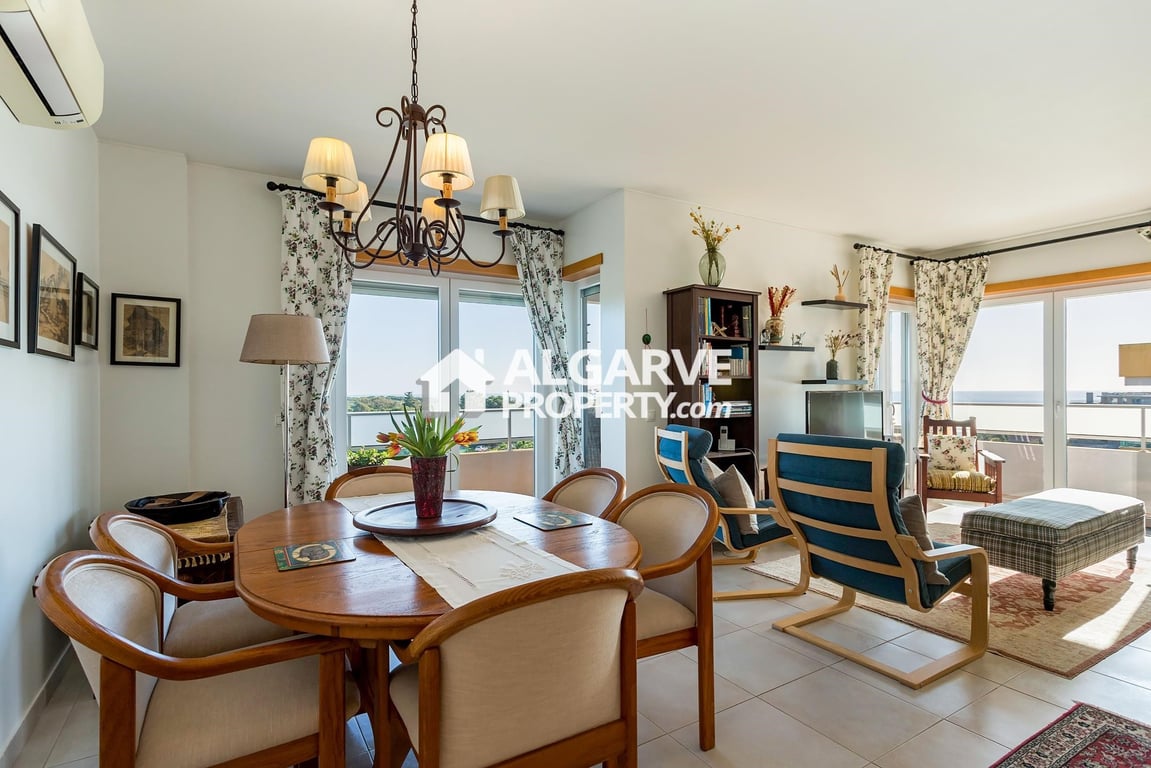 Apartment in Loule - Image 2