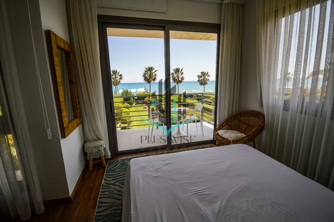 Villa in Mazotos - view 1