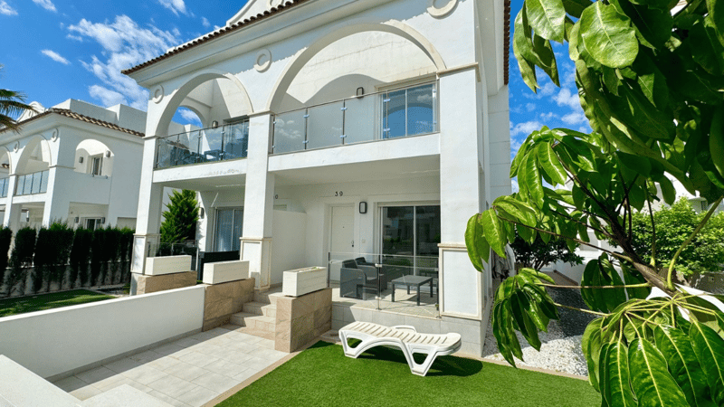 Villa in Ciudad Quesada - view 1