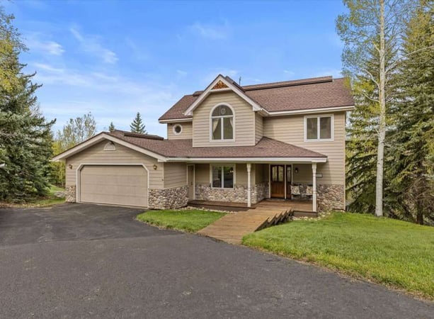 House in Steamboat II - view 1