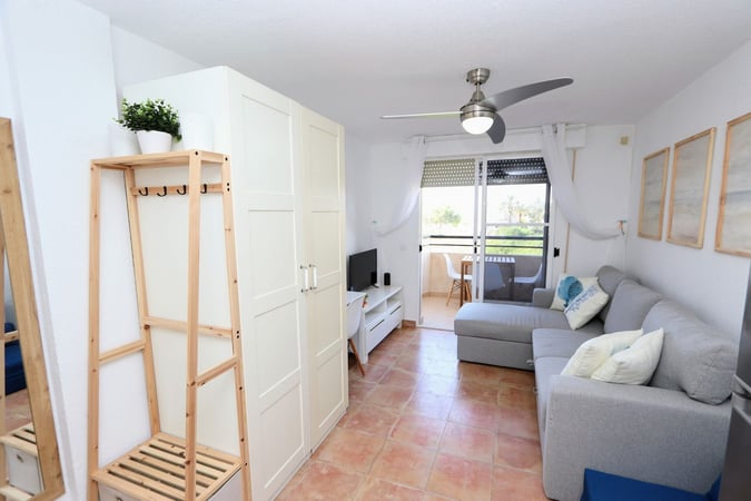 Apartment in Mil Palmeras - view 1