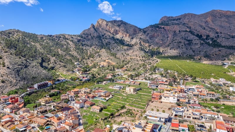 Country Estate in Reiguero de Levante - view 1