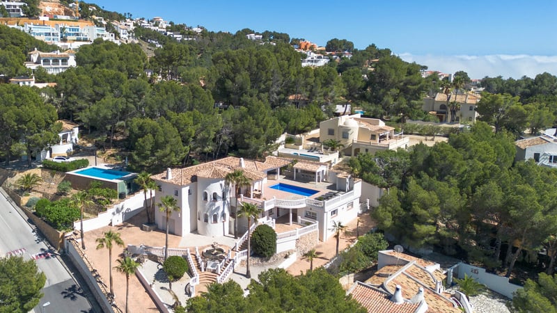 Villa in Altea - view 1
