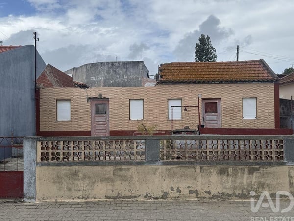 House in Sado - view 1