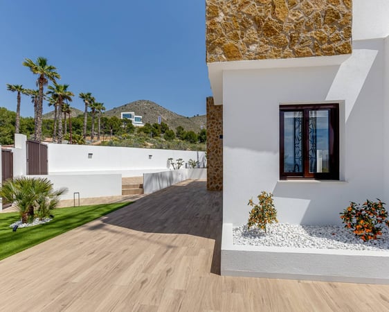 House in Finestrat - view 1