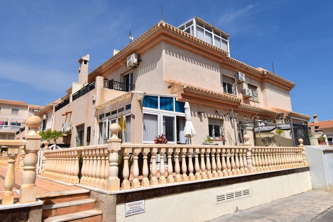 House in Playa Flamenca - view 1