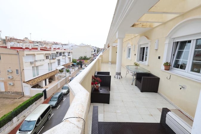 Penthouse in Torrevieja - view 1