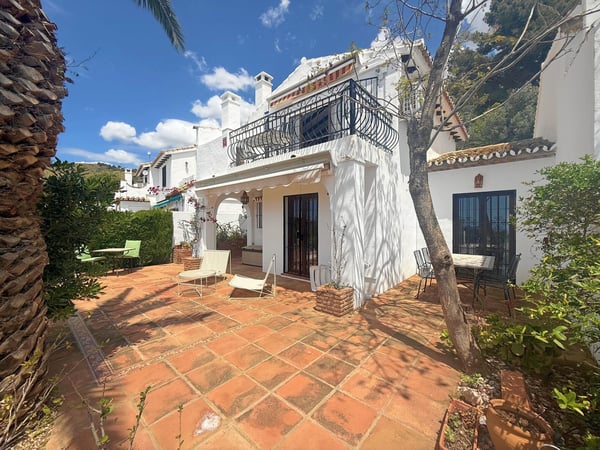Villa in Mijas Costa - view 1