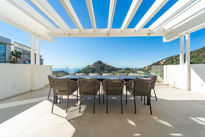 Penthouse in Marbella - view 1
