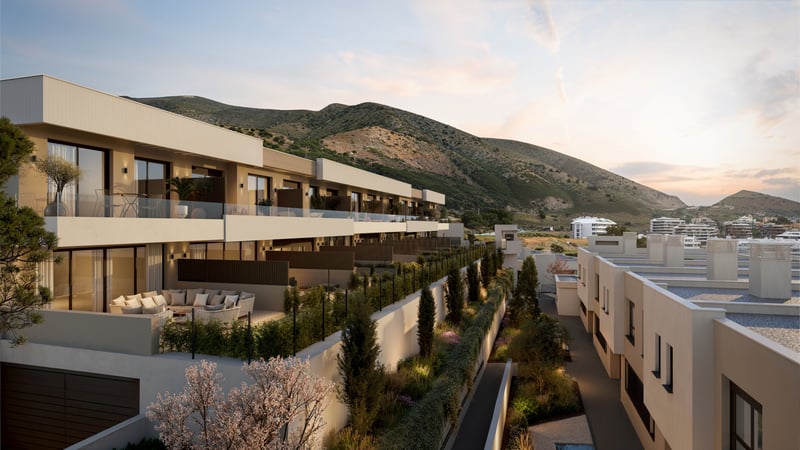 Villa in Fuengirola - view 1