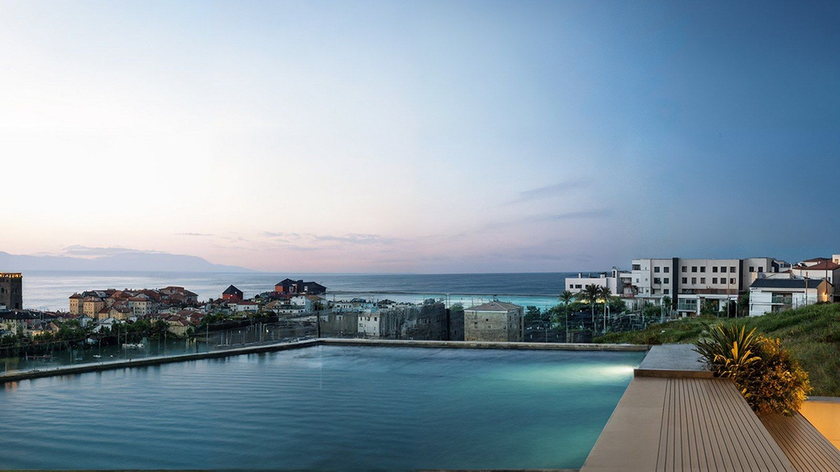 House in Estepona - Image 2