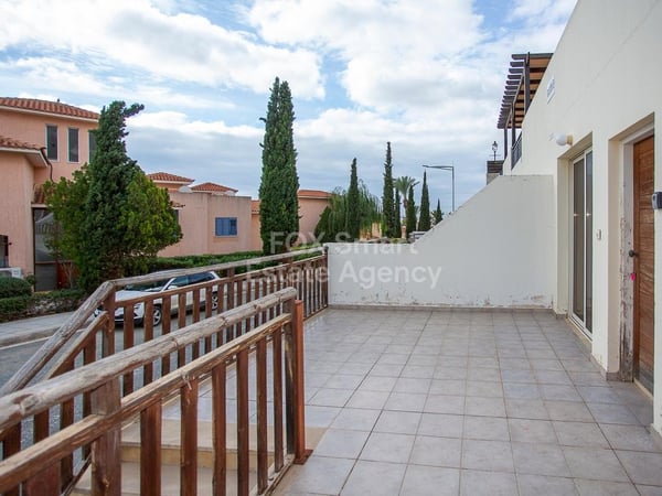 Apartment in Pegeia - view 1