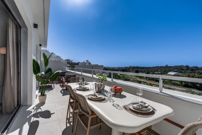 Apartment in Estepona - view 1