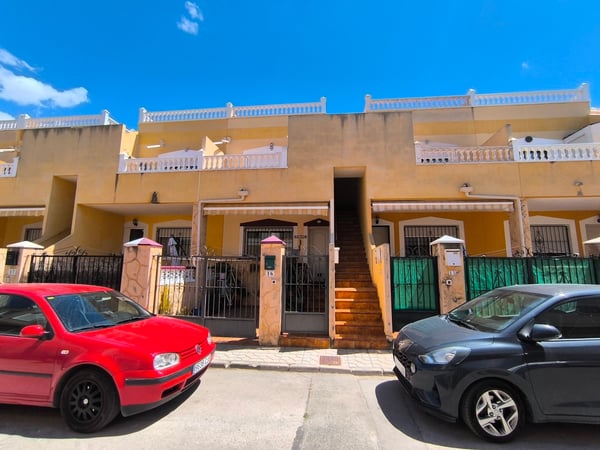 Apartment in Orihuela - view 1