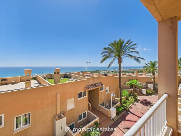 Apartment in Garrucha - view 1