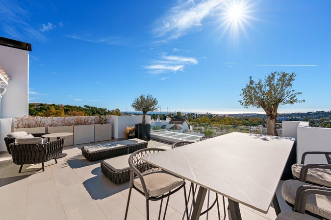 House in Nueva Andalucia - view 1