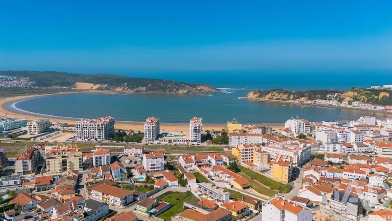 Apartment in Sao Martinho do Porto - view 1