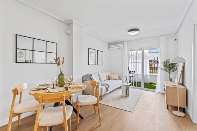 Apartment in Urbanizacion los Balcones - view 1