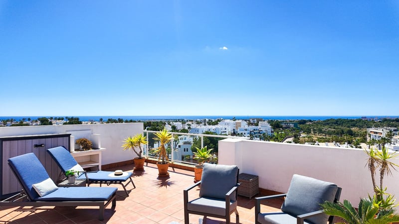 Apartment in Campoamor R-5 - view 1