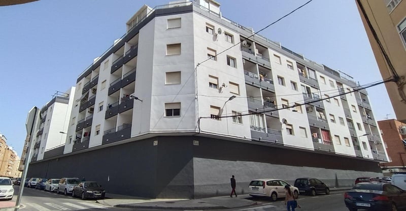 Apartment in Torrevieja - view 1