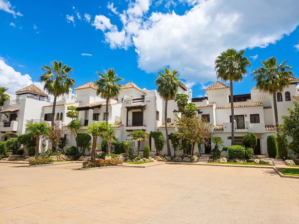 House in Benahavis - view 1
