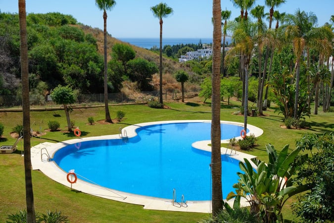 Apartment in Nueva Andalucia - view 1