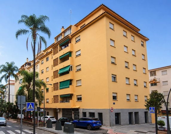 Apartment in Marbella - view 1