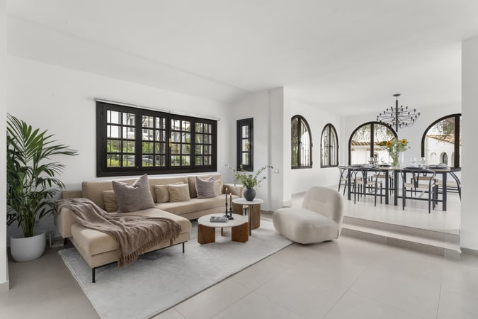 Apartment in Nueva Andalucia - view 1
