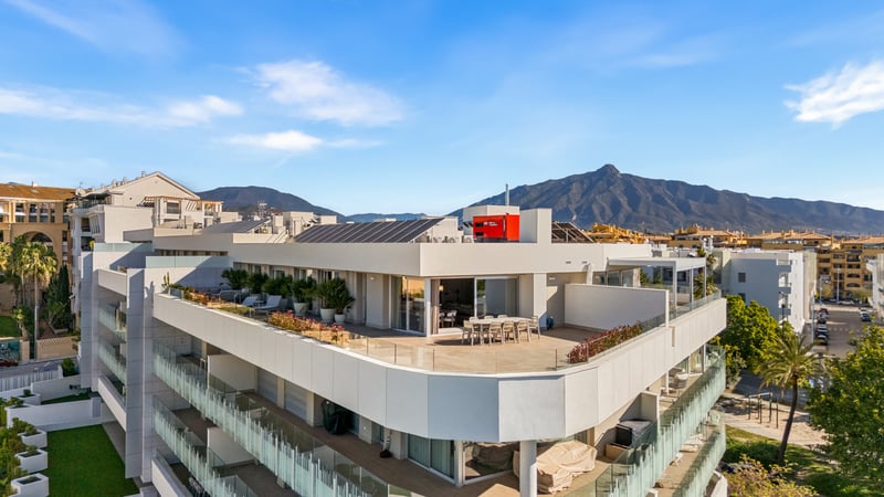 Penthouse in San Pedro de Alcantara - view 1