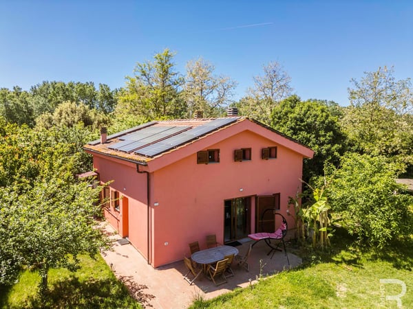 Villa in Grosseto - view 1