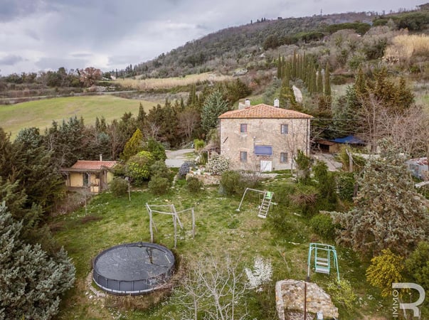 House in Monterotondo Marittimo - view 1