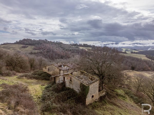 House in Radicondoli - view 1