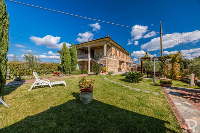 House in Montecatini Val di Cecina - view 1