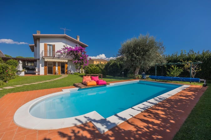 Villa in Toscolano-Maderno - view 1